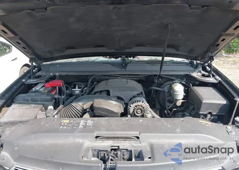 2013 Cadillac Escalade Luxury z USA, uszkodzony, nr VIN 1GYS4BEF7DR252152